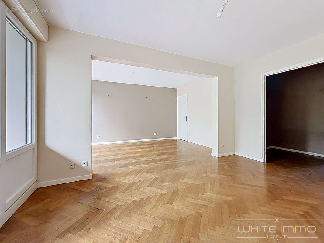 Appartement à SAINTE-FOY-LES-LYON
