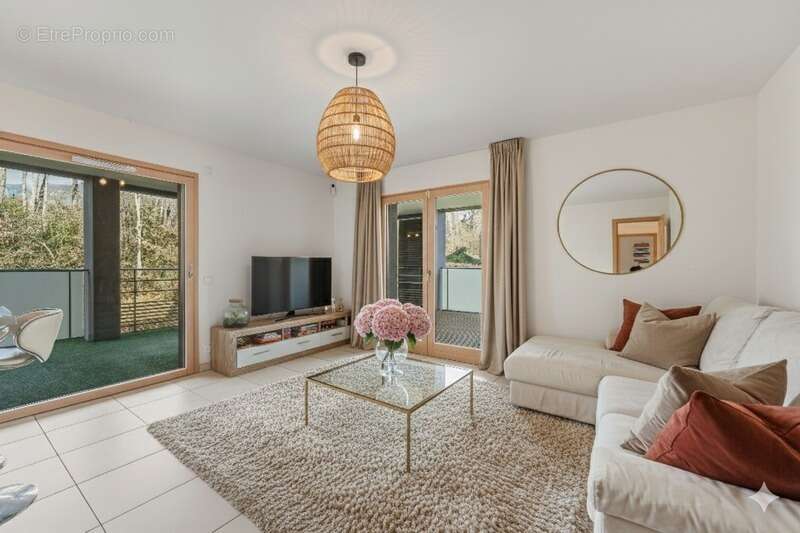 Appartement à DIVONNE-LES-BAINS