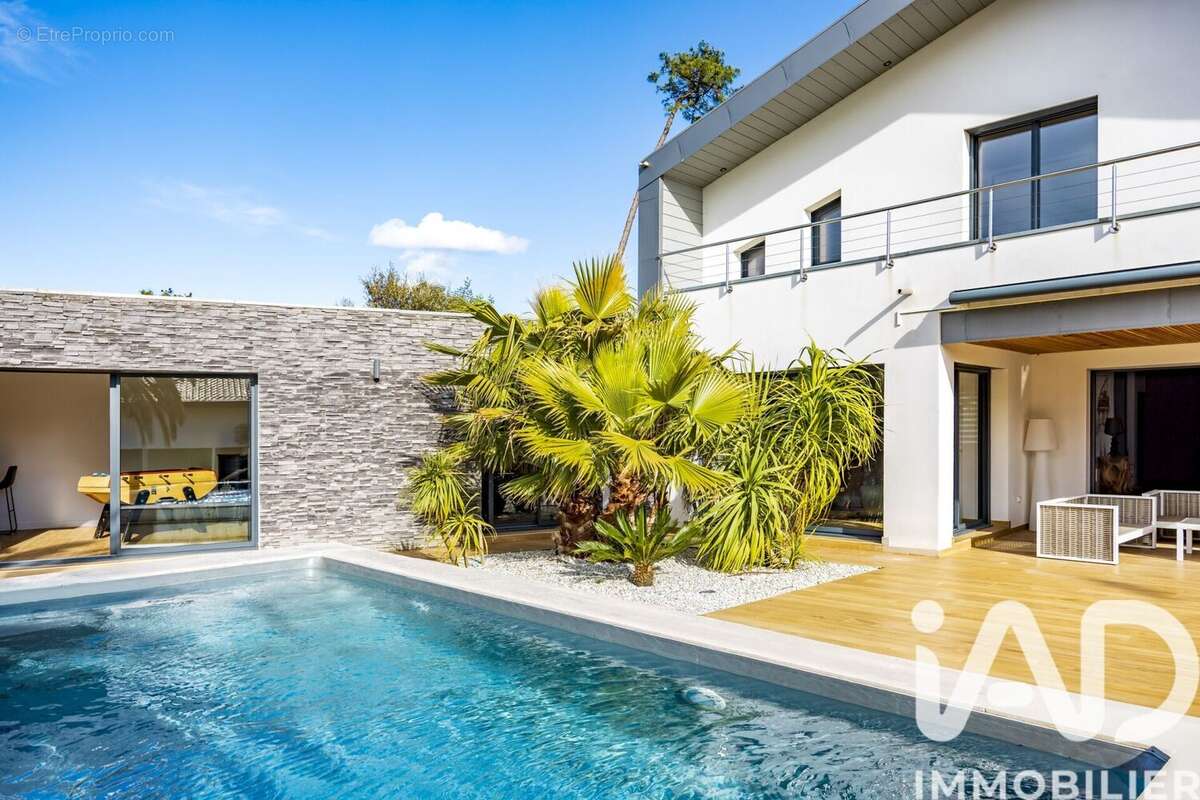 Photo 2 - Maison à ANGLET