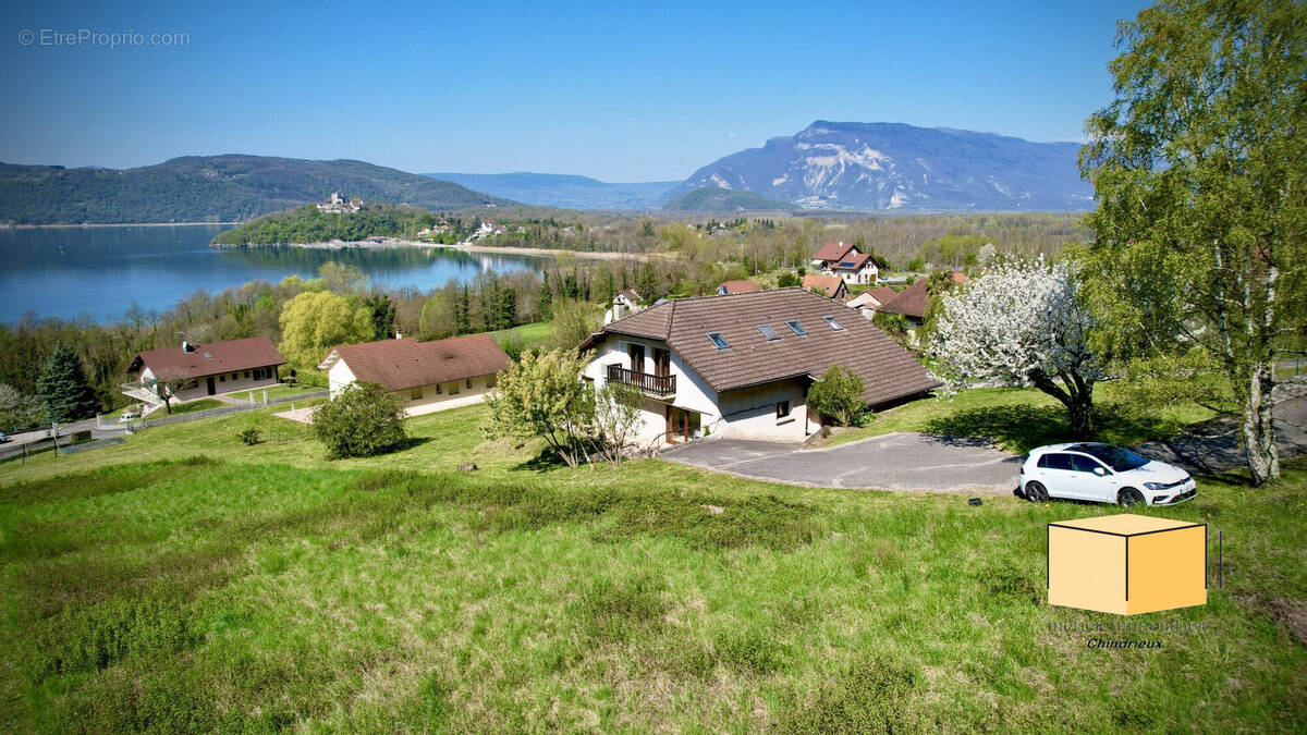 Maison à CHINDRIEUX