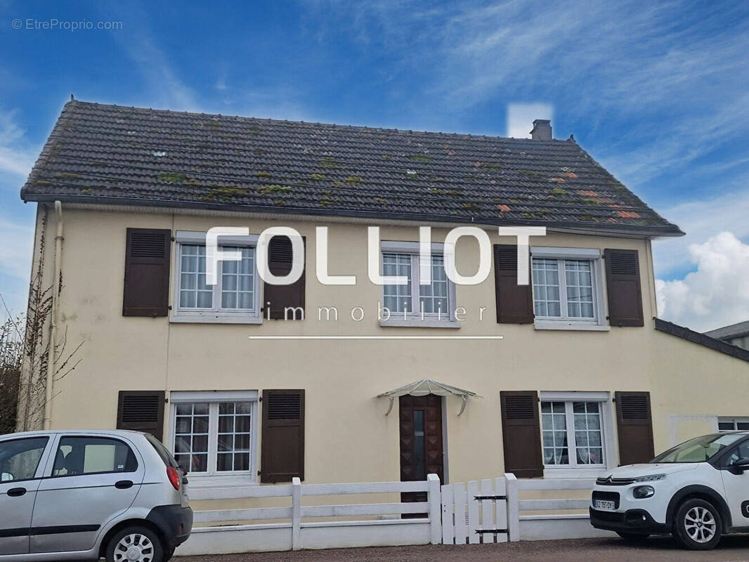 Maison à PERIERS