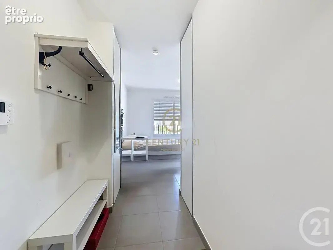 Appartement 26 m² à Lyon-8e  - photo 2