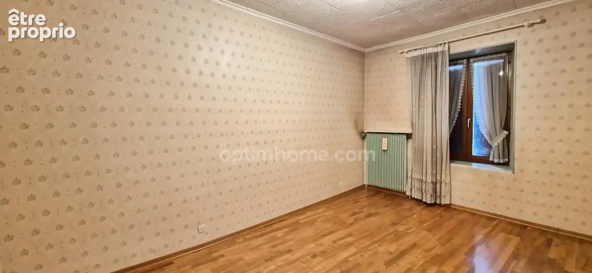 70400 hericourt - maison 8 pieces - 5 chambres - gros potentiel - photo 6