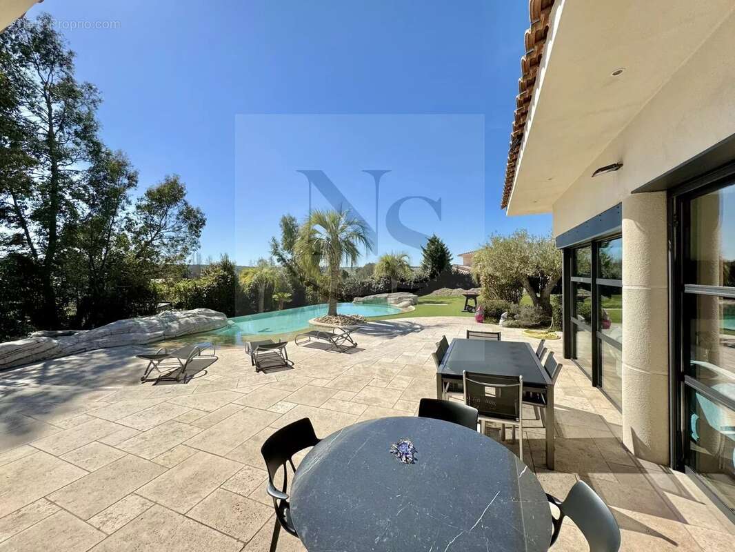 Maison à AIX-EN-PROVENCE