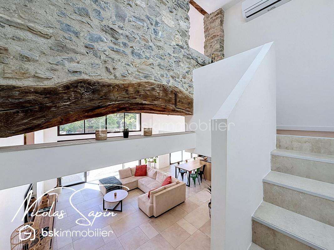 Maison à VIF