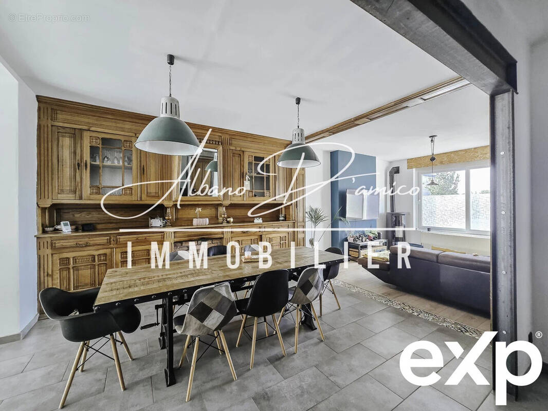 Maison à LIEU-SAINT-AMAND