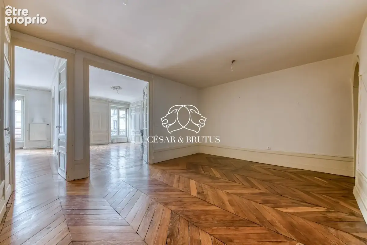 Appartement 5 pièces 137 m² à vendre à Lyon-6e (69006) - photo 6