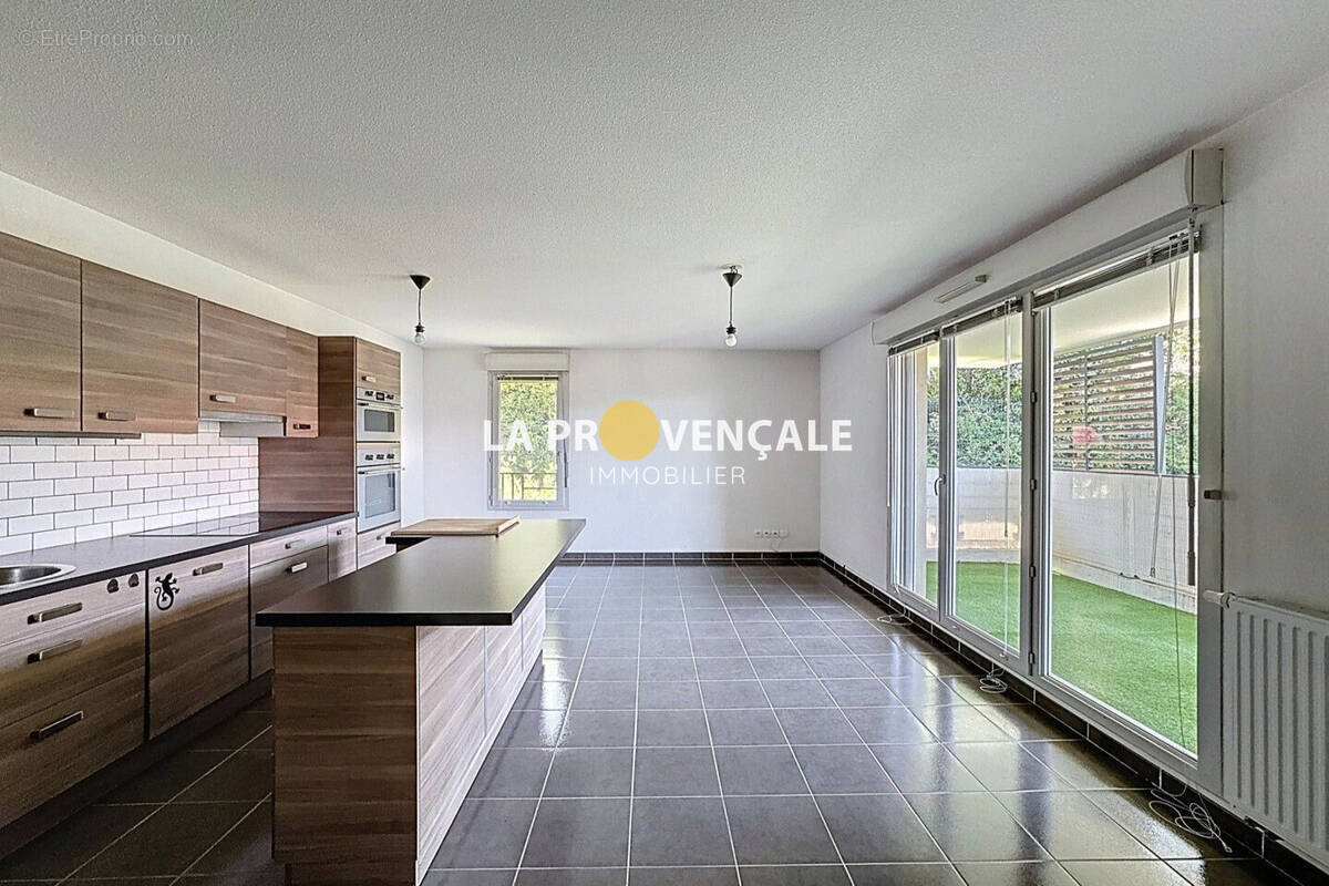 Appartement à TRETS