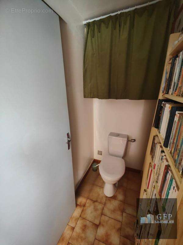 Appartement à BORMES-LES-MIMOSAS