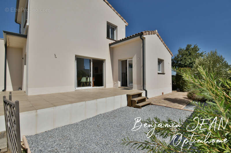 Maison à SERIGNAN