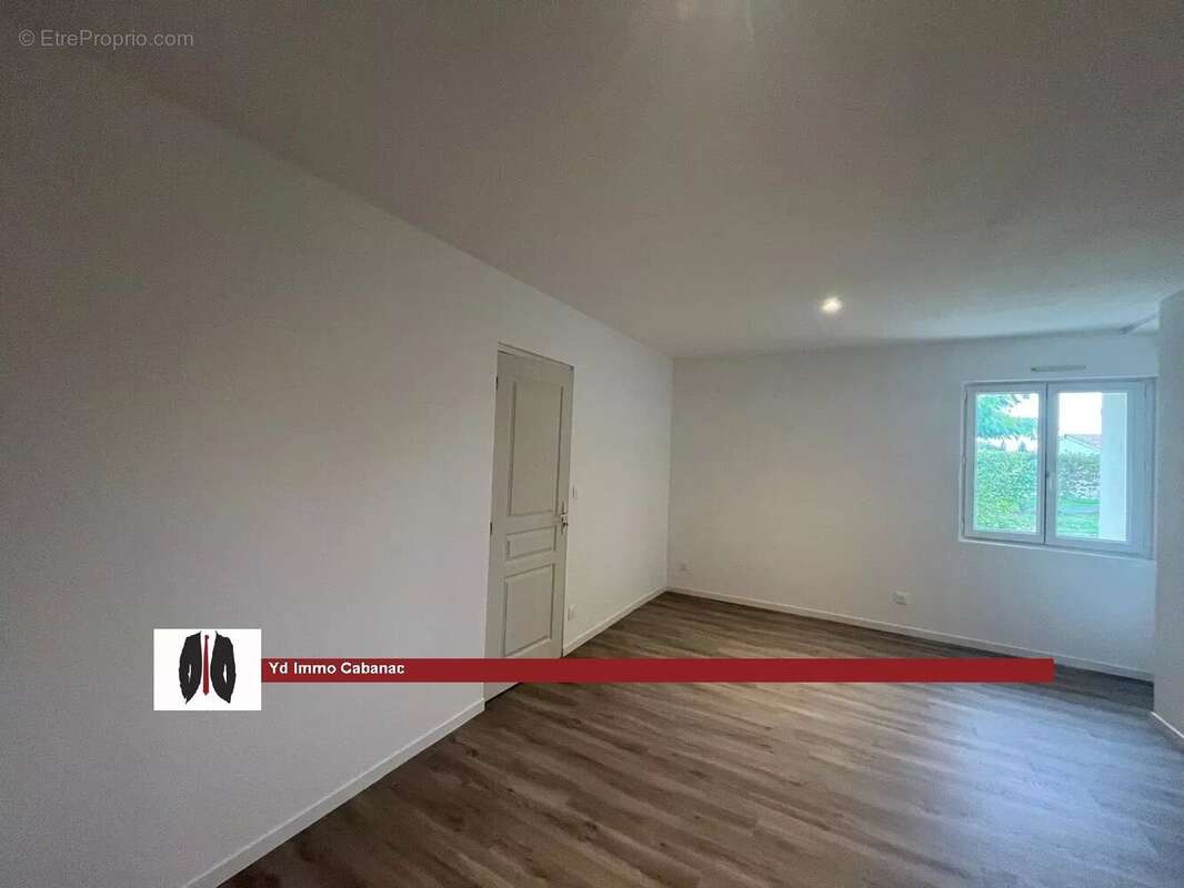 Maison à PUJOLS-SUR-CIRON