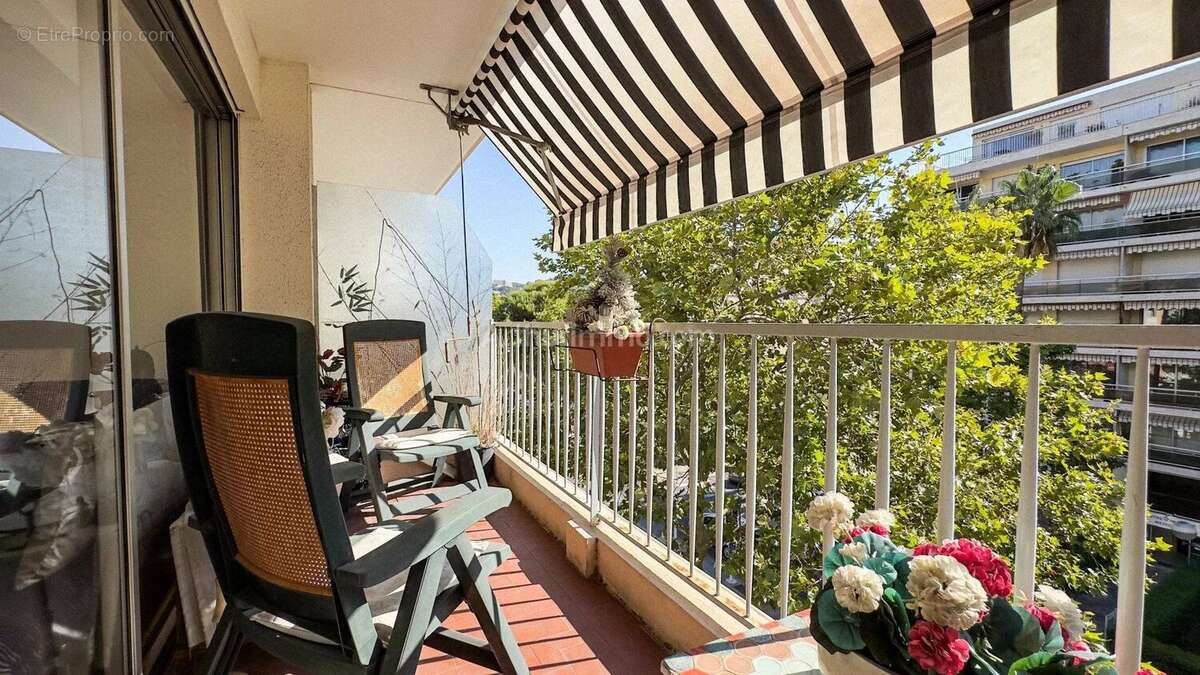 Appartement à CANNES