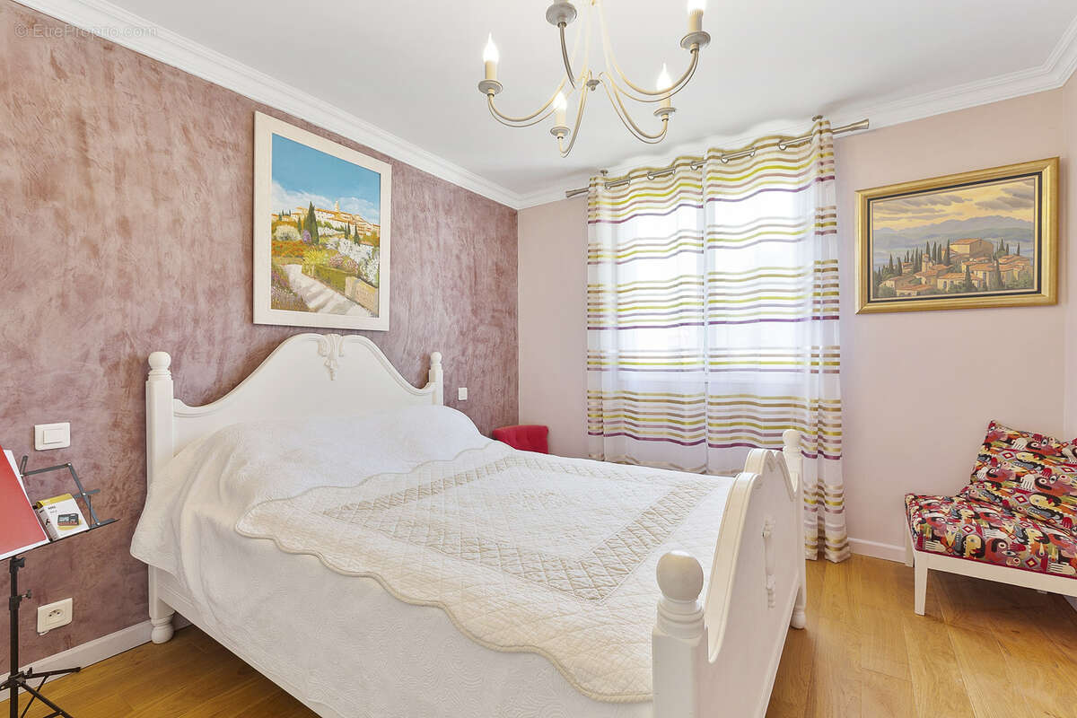 Maison à PEYMEINADE