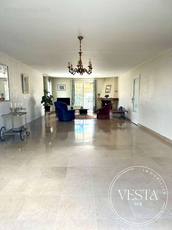 Maison à FONTAINE-LES-DIJON