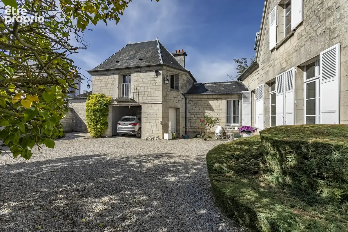 Maison de caractère d'environ 300 m2 habitable à vendre à Soissons 02 dans l'Aisne - photo 8
