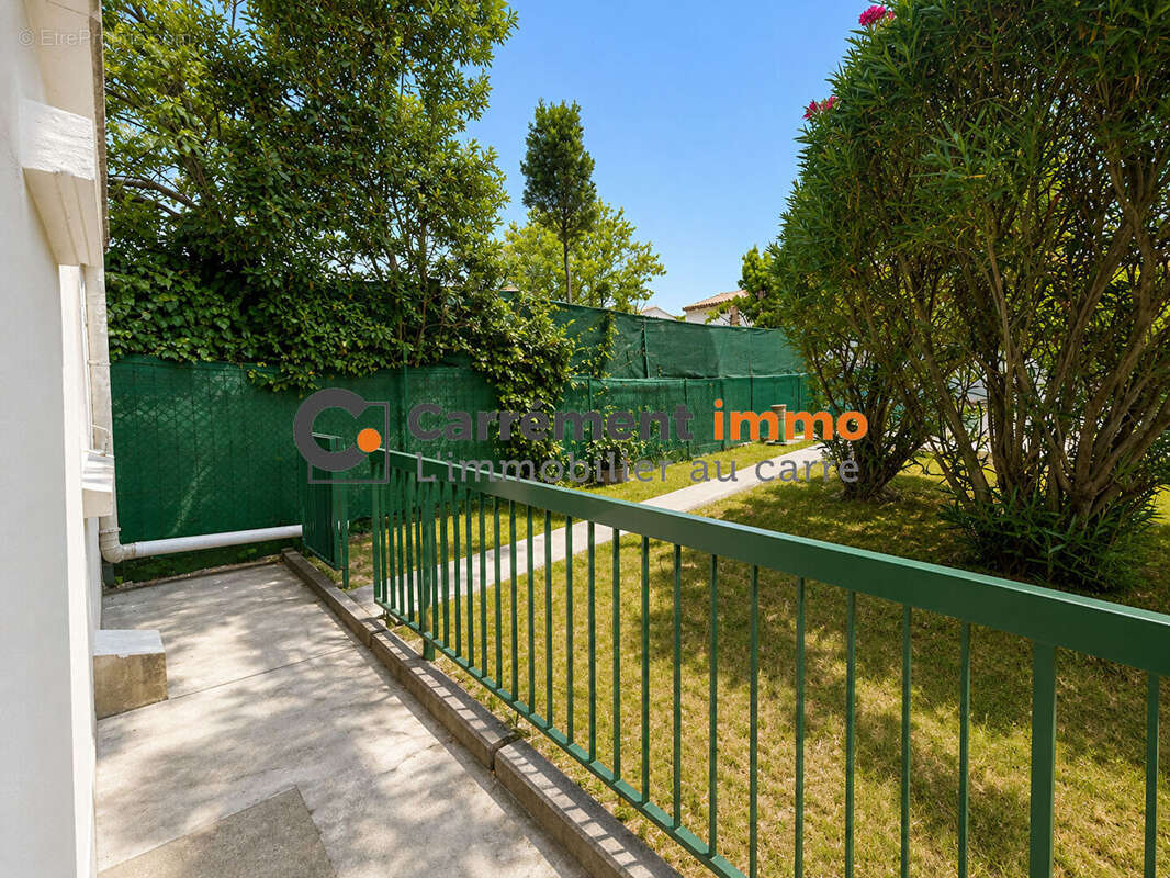 Montpellier les Aubes . Appartement F2 en rez-de-jardin avec parking - photo 10