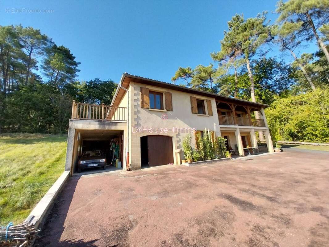 Maison à CHANCELADE