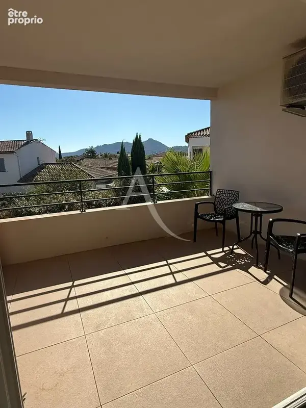 Appartement La Crau 2 pièce(s) 51.50 m2 avec terrasse de 10 m² - photo 2