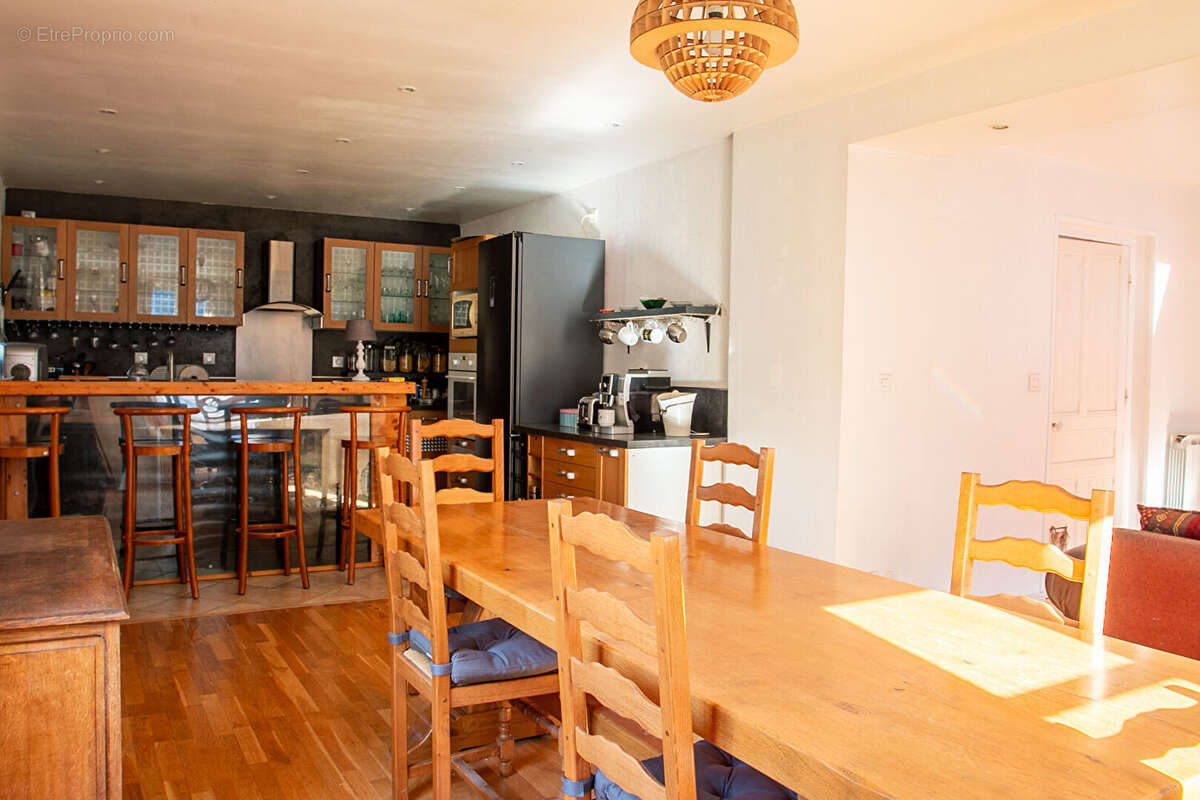 Maison Saint Beron 5 pièces 118m² avec terrain garage et dépendances - photo 4