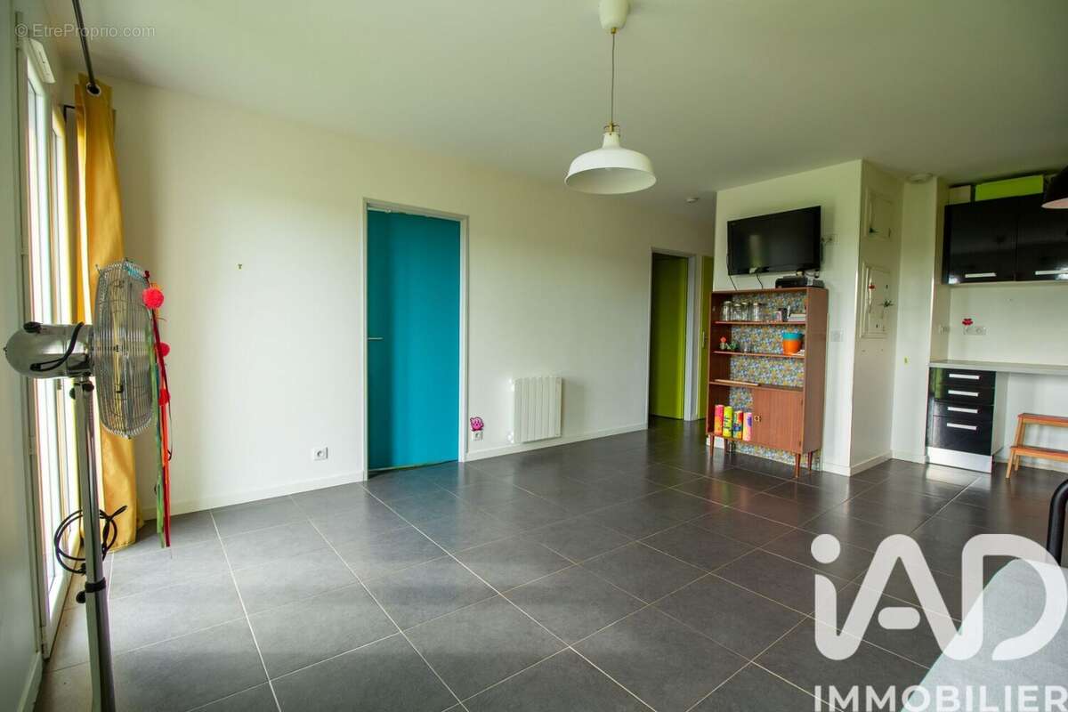 Photo 3 - Appartement à SAINT-JULIEN-EN-BORN