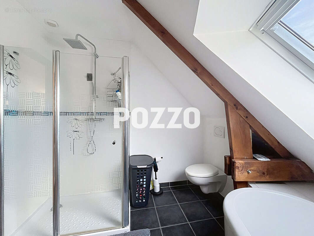 Maison à SAINT-SAUVEUR-LA-POMMERAYE