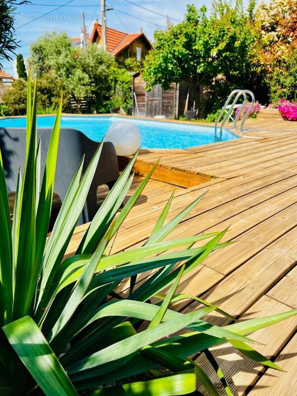 Photo 1 - Maison à MARSEILLE-15E