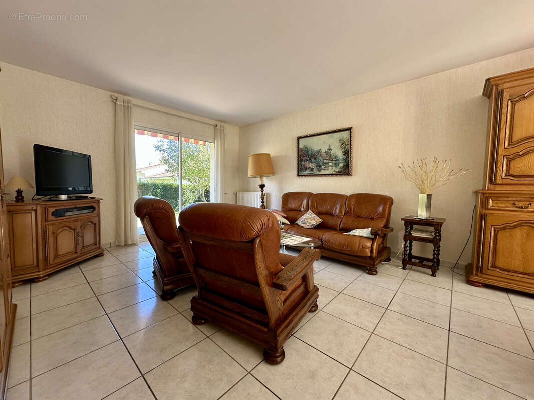 Maison à ARPAJON-SUR-CERE