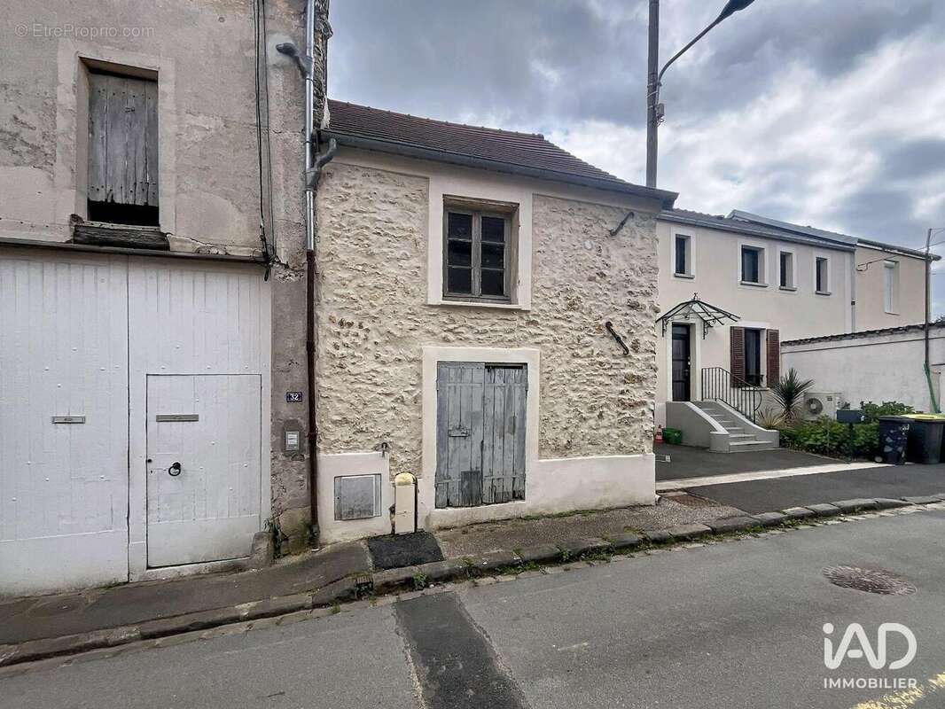 Photo 2 - Appartement à LEUVILLE-SUR-ORGE