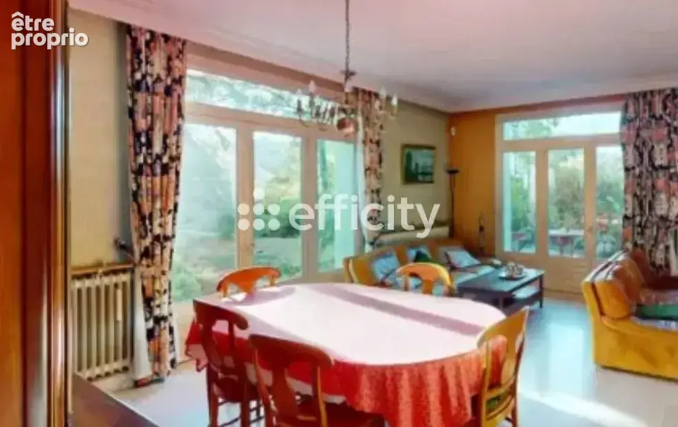 Maison 6 pièces 130 m² à vendre à Collonges-Au-Mont-D'or (69660) - photo 2