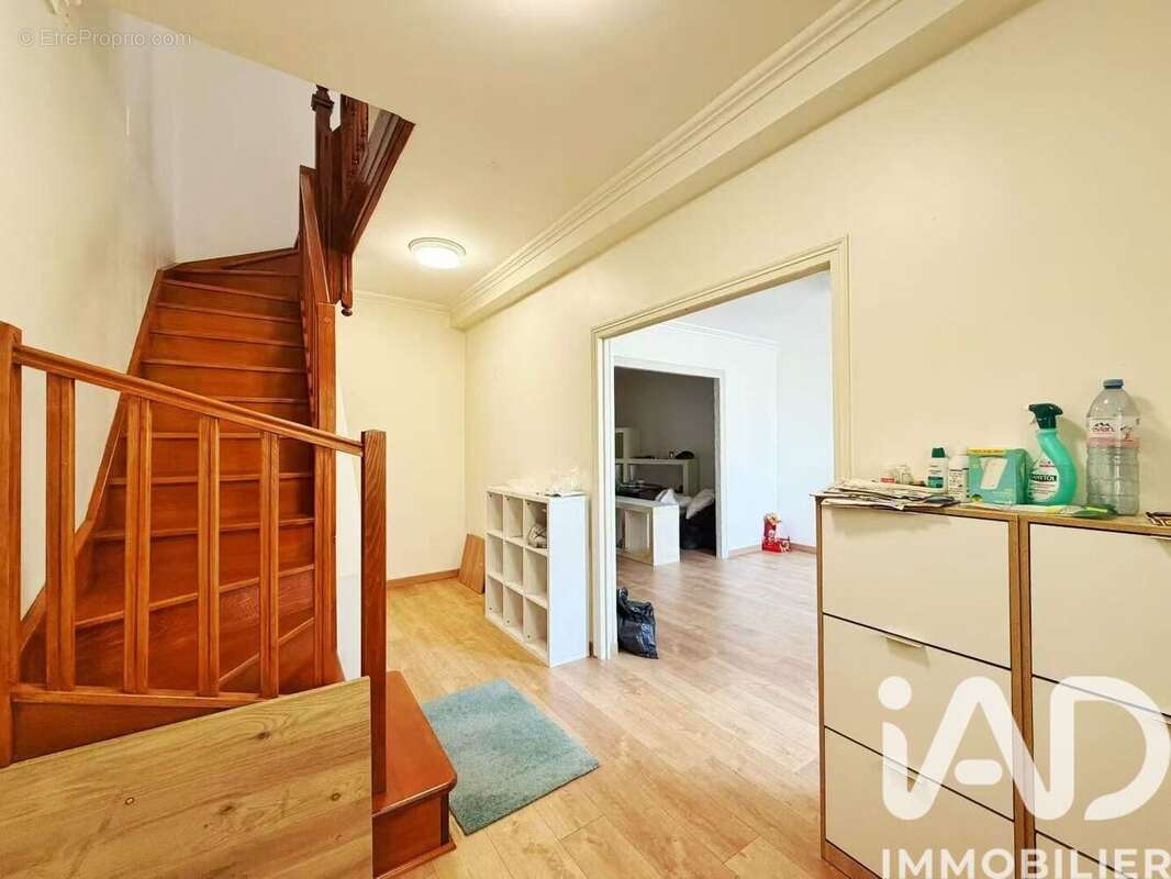 Photo 2 - Maison à BONDY