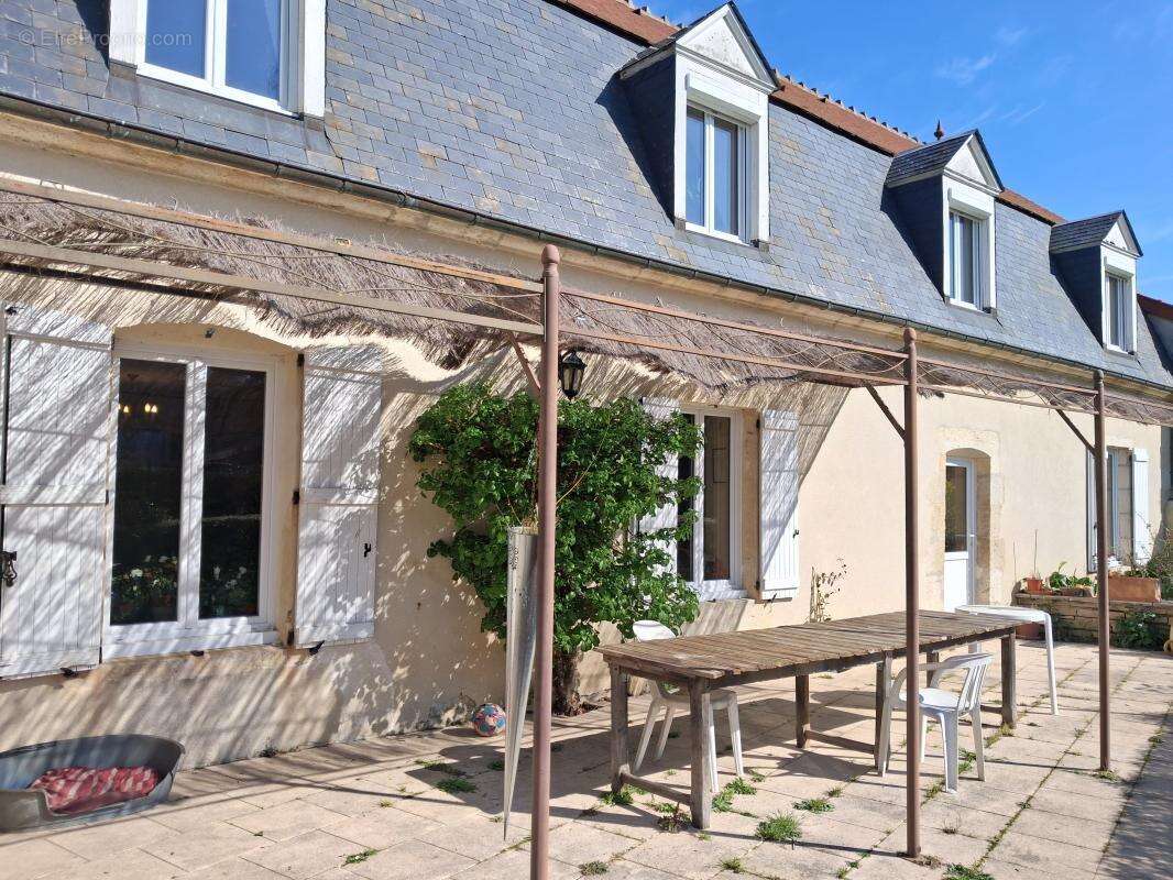 Maison à LA CHARITE-SUR-LOIRE