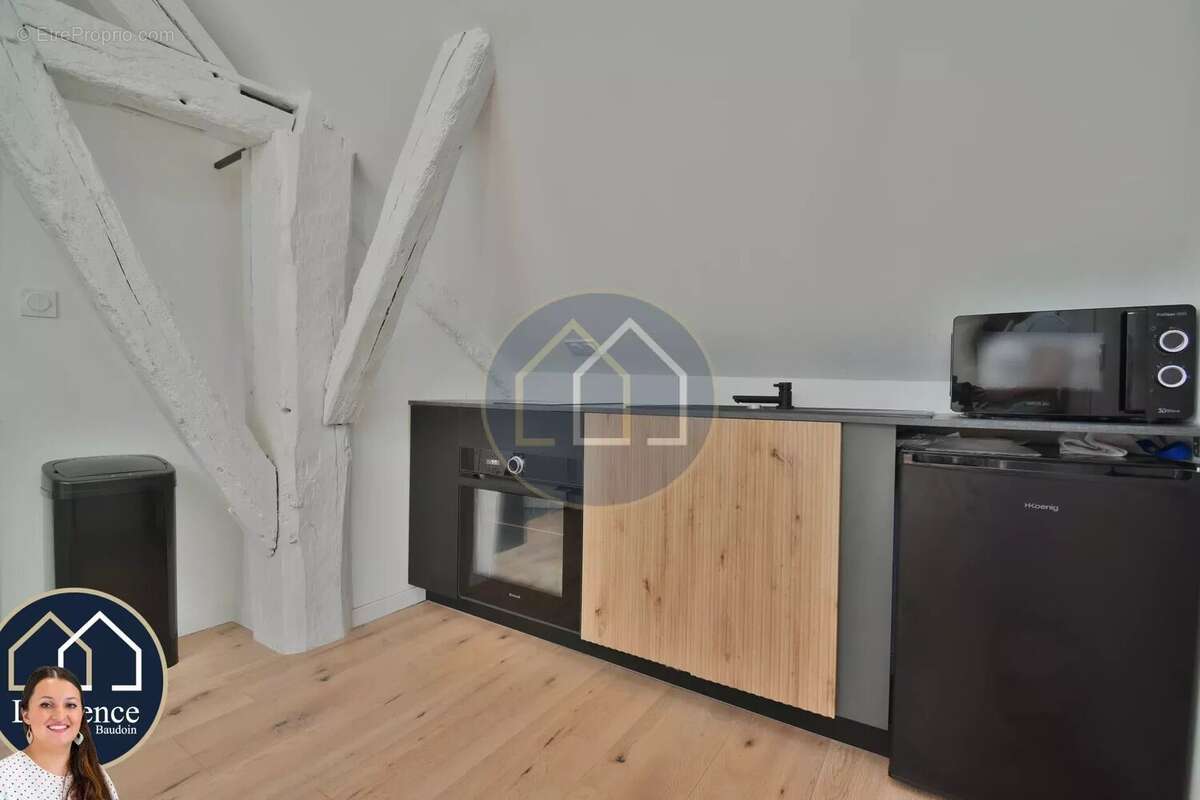 Maison à TREMBLAY-LES-VILLAGES