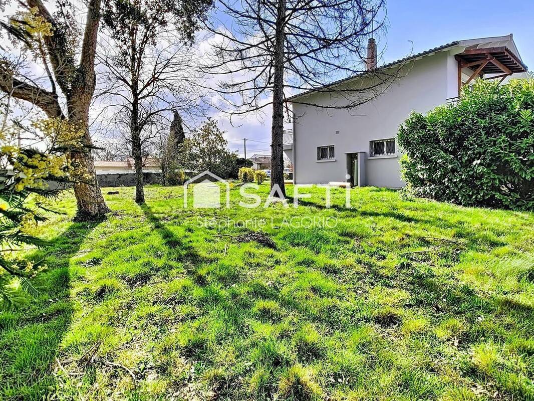 Photo 1 - Maison à BRUGUIERES