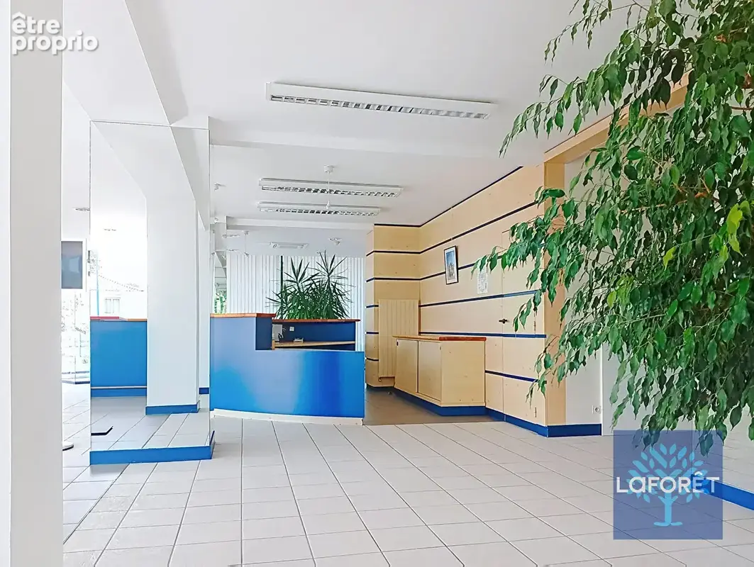 Bureaux Mouilleron Le Captif 960 m2 - photo 2