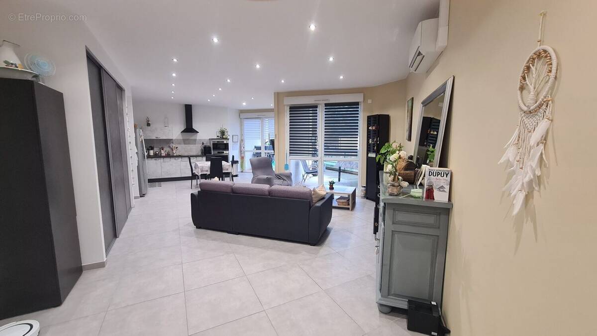 Appartement à SAINT-CHAMOND