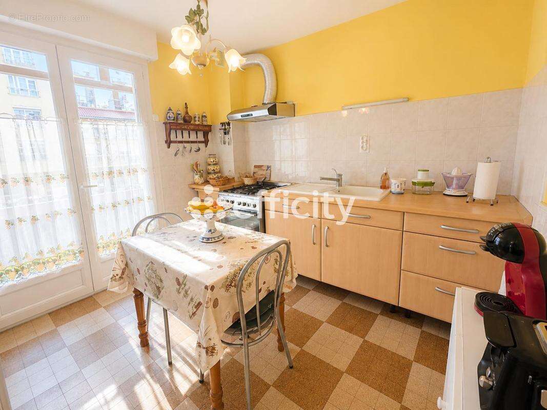 Appartement à AIX-LES-BAINS