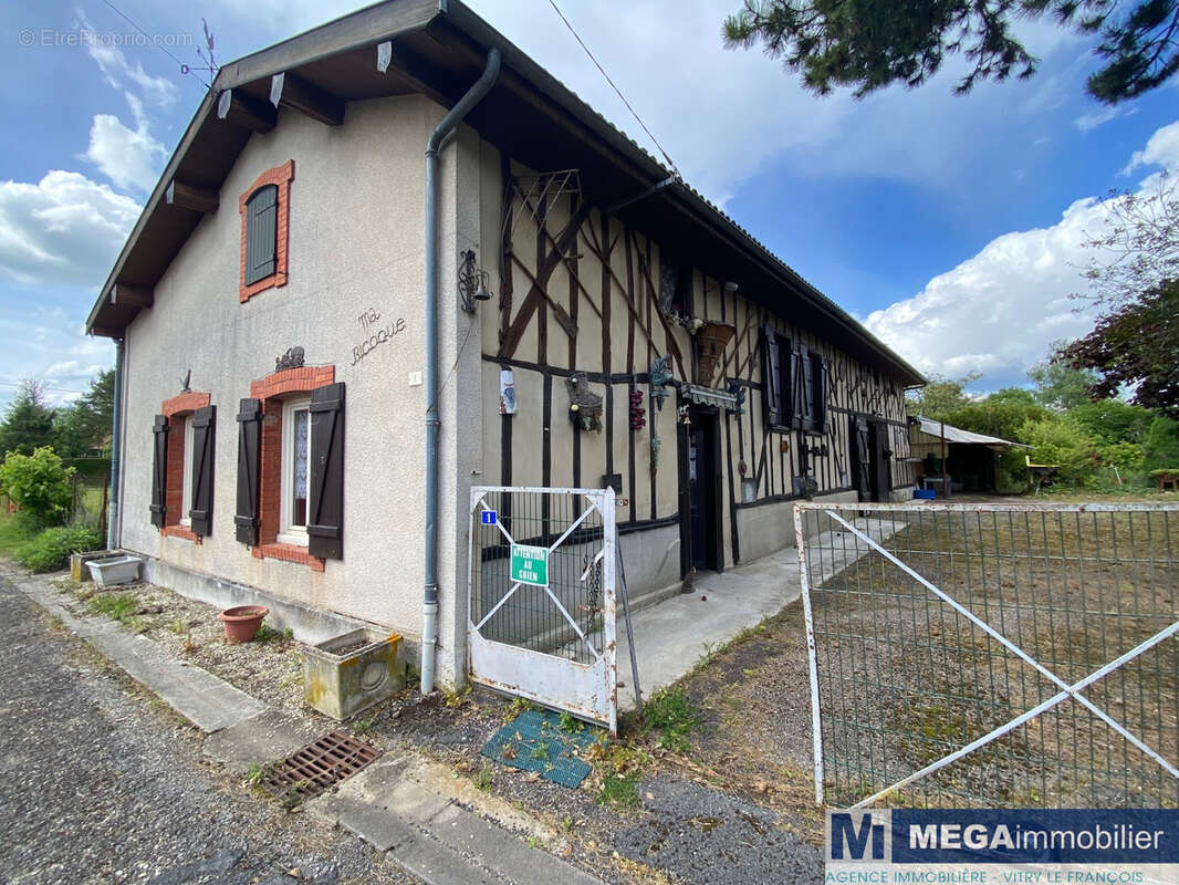 Maison à ARRIGNY