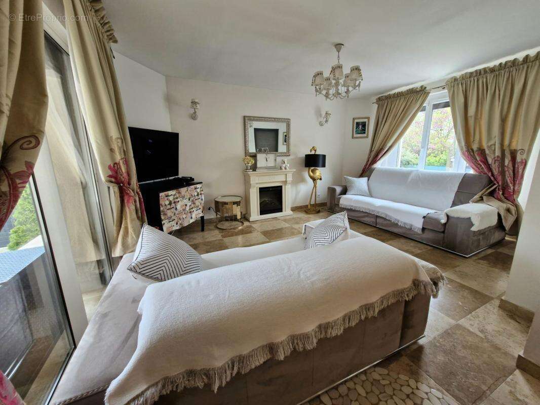 Maison 113 m² à Vaujours  - photo 6