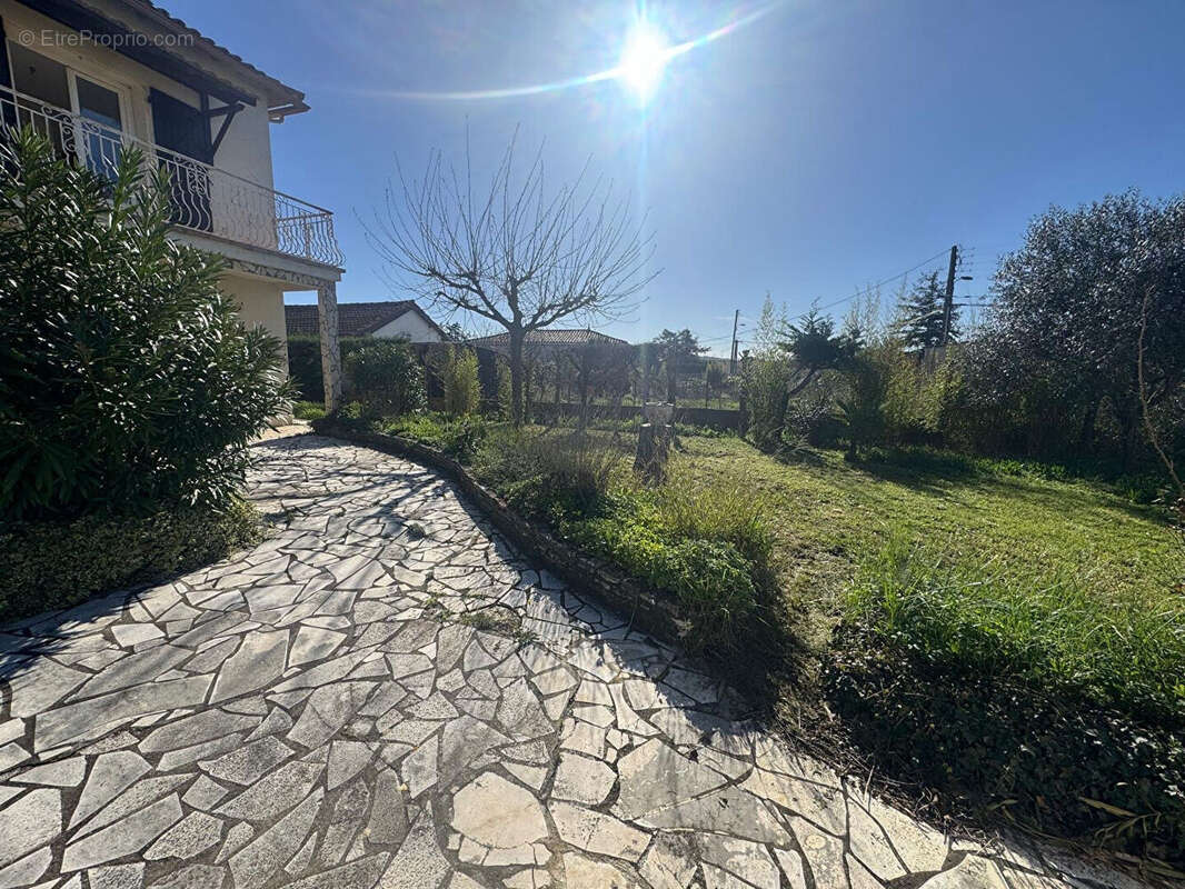 Maison à THEZAN-LES-BEZIERS