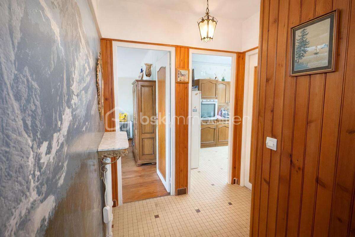 Maison à L'HAY-LES-ROSES