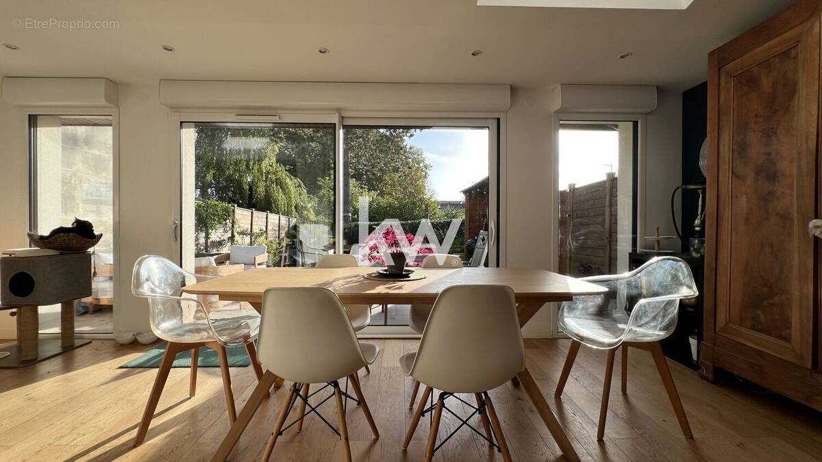 Maison à RIS-ORANGIS