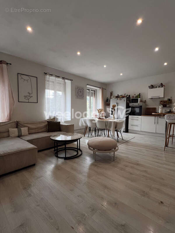 Appartement à SENONES