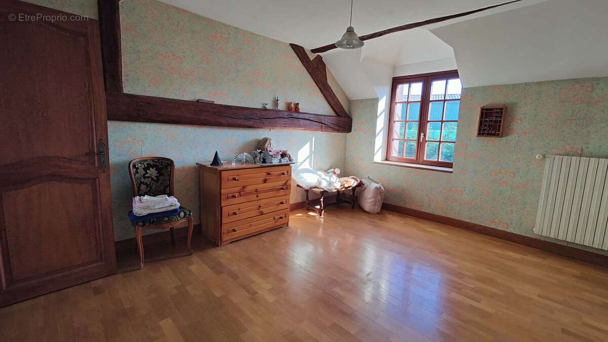 Maison Jouy Le Chatel 5 pièce(s) 144 m2 - photo 7