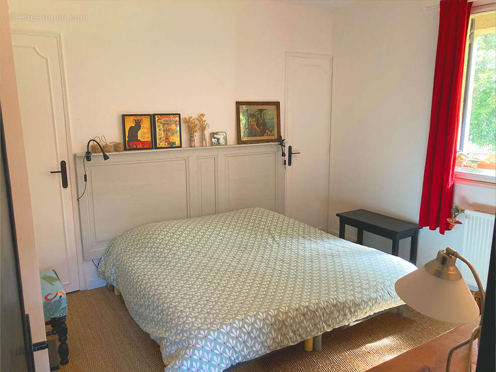 Maison à SAINT-RESTITUT