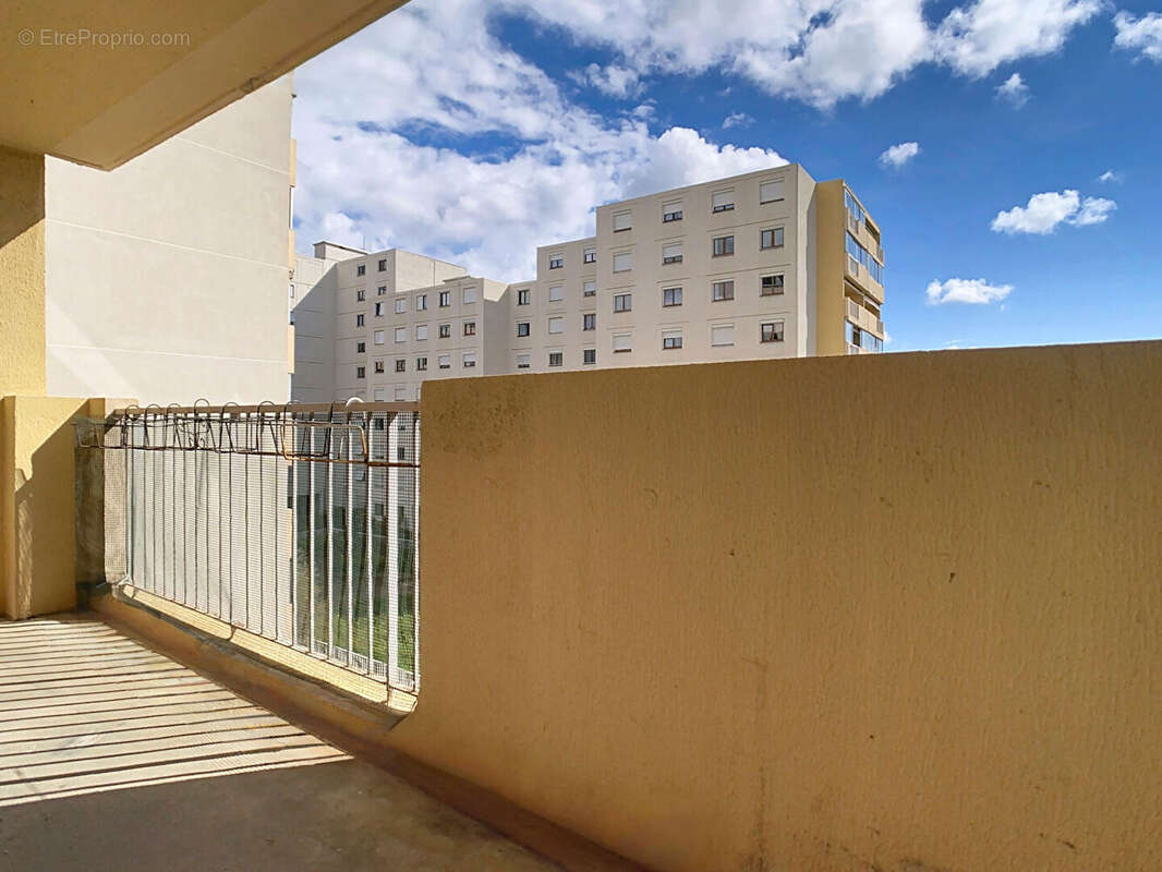 Appartement à VITROLLES