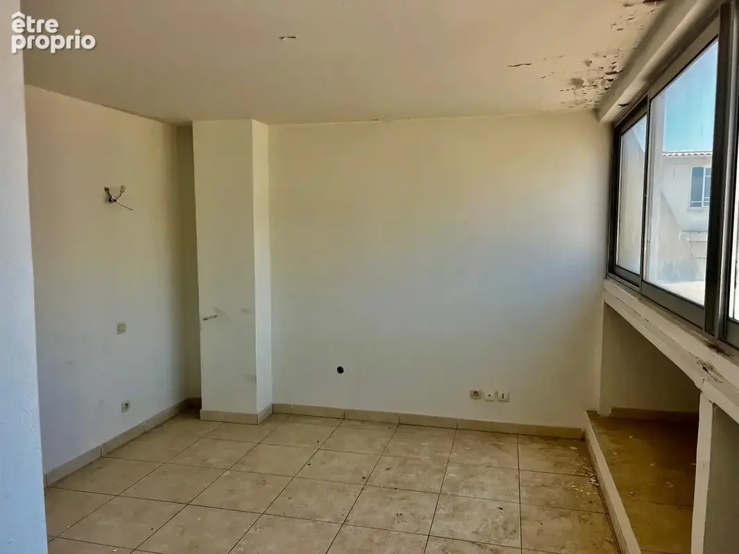 ​PROJET DE RÉNOVATION D'EXCEPTION – Dernier étage avec terrasse de 24 m² au cœur de la Libération - photo 6