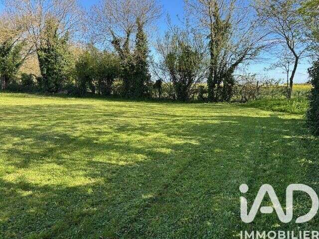 Terrain 975 m² à Les Fosses  - photo 2