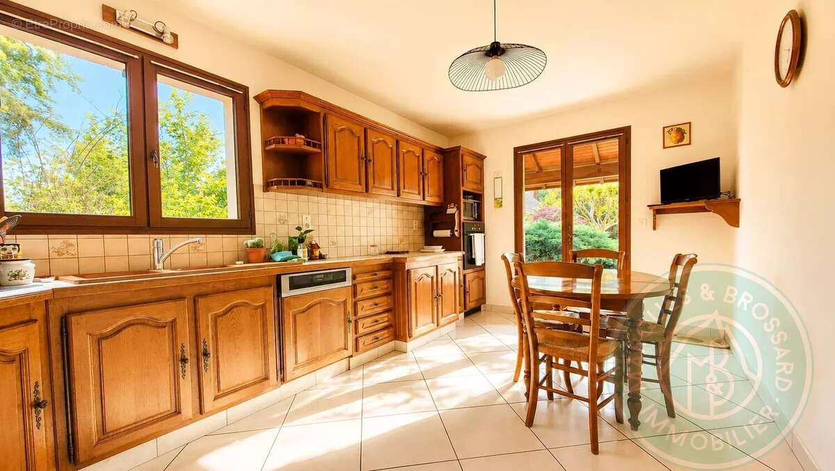 Maison à LONS