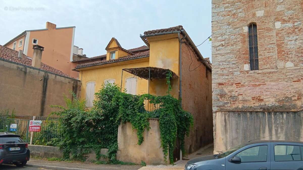 Maison à CAHORS