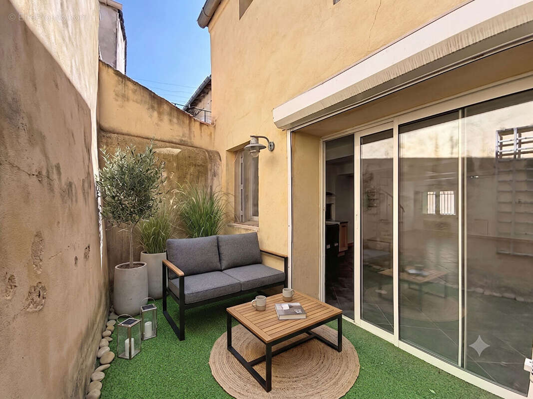 AVIGNON : maison de 4 pièces (85 m²) en vente - photo 6